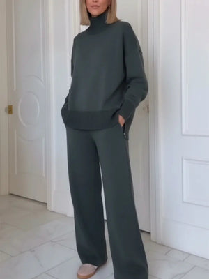 SHEILA - Completo 2 pezzi collo alto con zip e pantaloni dritti