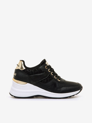 CINZIA NEGRO - Sneakers in nero dallo stile versatile