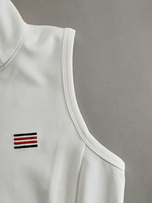 QUIRINA - Set bianco rétro con gilet ricamato e pantaloni ampi