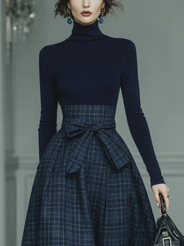 SOFIA - Completo blu con top elasticizzato e gonna a quadri