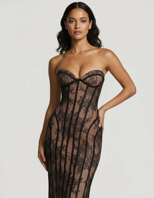 PATRIZIA - Abito in pizzo scolpito elegante