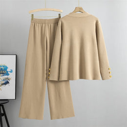 CHIARA - Completo donna in lana con bottoni metallici e pantaloni ampi