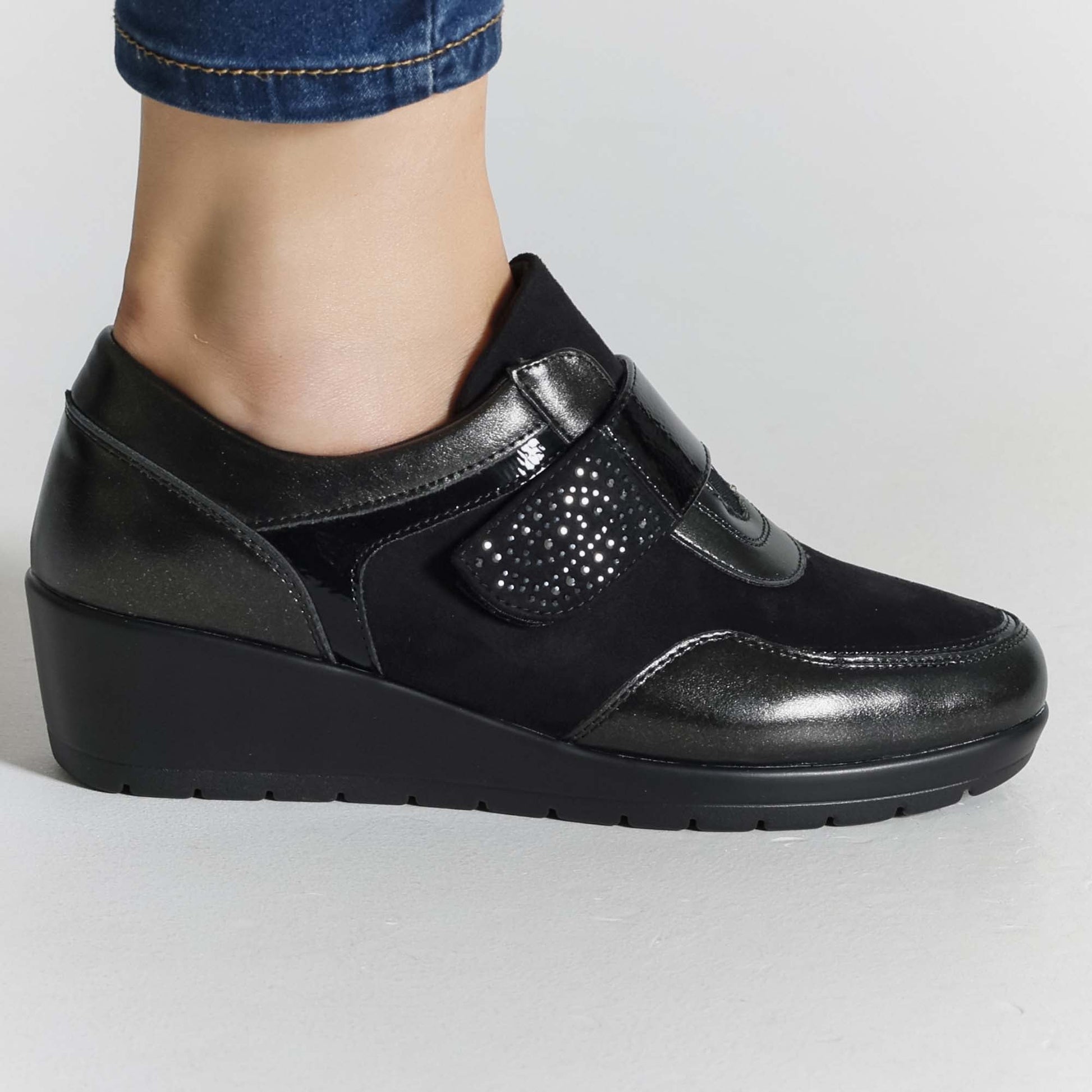 Katia - Sneaker Comfort con zeppa