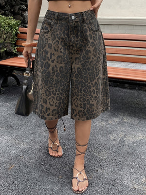 Jeans alla moda, nuovo stile, stampa leopardata, completo alla moda, abbinamento temperamento primavera estate, shorts da donna a mezza lunghezza — foto 2