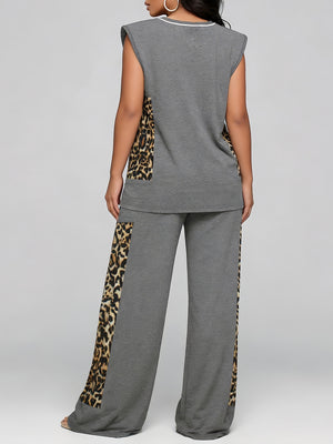 Completo due pezzi da donna in stile casual per festival musicali, matrimoni e vacanze: pantaloni senza maniche con stampa leopardata grigia patchwork, abbinato con top senza maniche - Border Europeo — foto 4